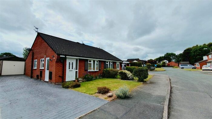2 Bedroom Bungalow To Rent In Grangebrook Drive, Winsford, CW7
