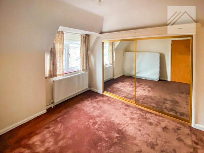 2 Bedroom Detached House To Rent In South Road, South Ockendon, RM15