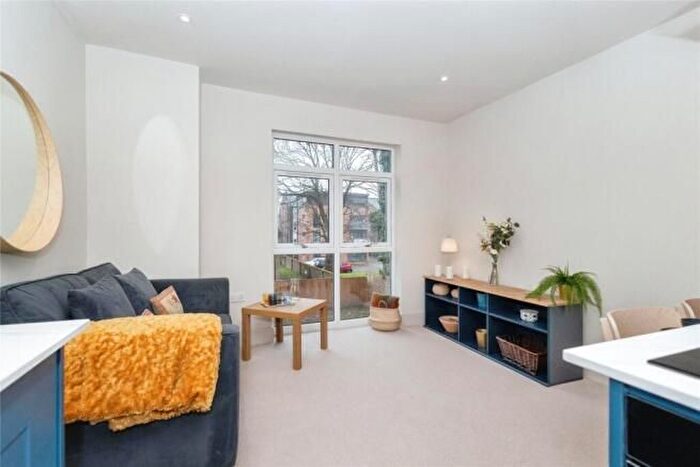 2 Bedroom Property To Rent In Whalley Road, Manchester, M16