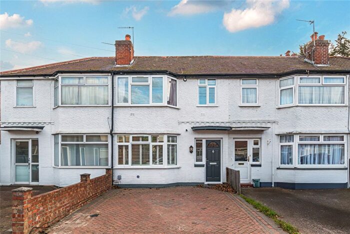 3 Bedroom Terraced House For Sale In Staines, Surrey, TW18