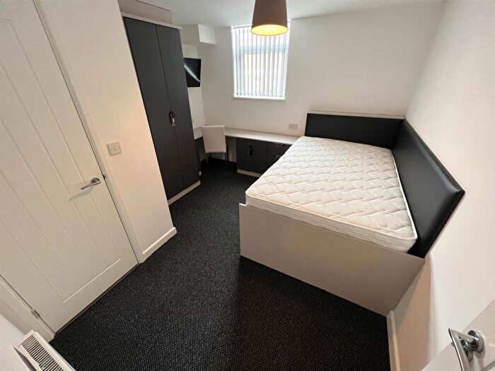 4 Bedroom Terraced House To Rent In Terry Road, Coventry, CV1