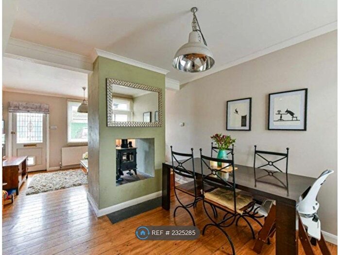 2 Bedroom End Of Terrace House To Rent In Beaconsfield Place, Epsom, KT17