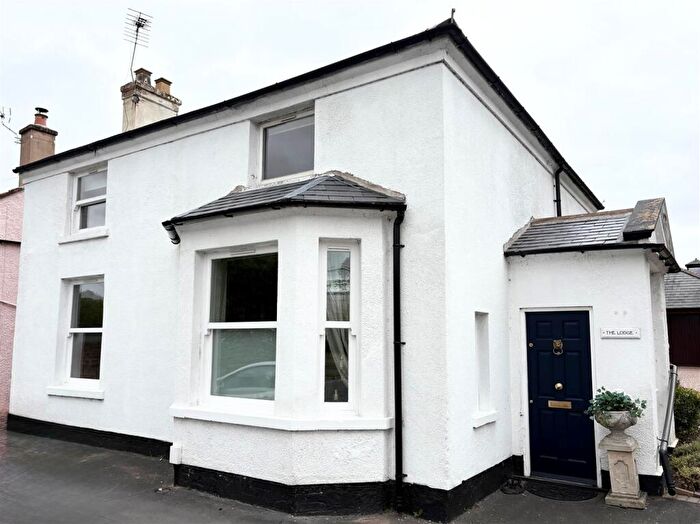 2 Bedroom Cottage For Sale In Kirk Lane, Ruddington, Nottingham, NG11