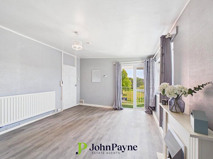 1 Bedroom Apartment To Rent In Charminster Drive, Styvechale, Coventry, CV3