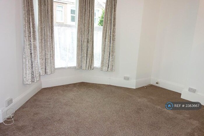 1 Bedroom Flat To Rent In May Terrace, Plymouth, PL4