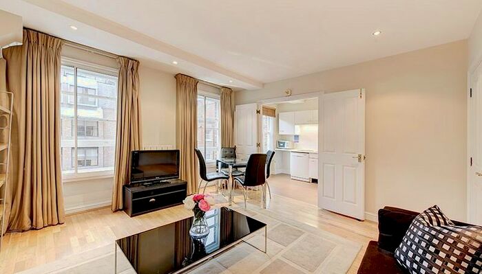 2 Bedroom Flat To Rent In Cedar House, Nottingham Place, W1U