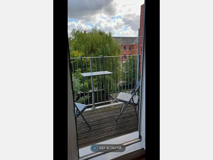2 Bedroom Flat To Rent In Heritage Way, Wigan, WN3