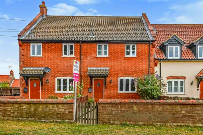 3 Bedroom House To Rent In Aylsham Road, Swanton Abbott, Norwich, NR10