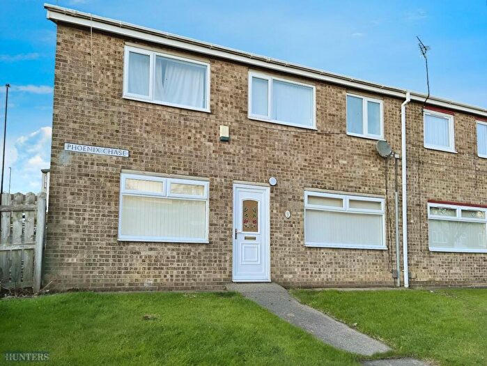 3 Bedroom End Of Terrace House To Rent In Phoenix Chase, North Shields, Tyne And Wear, NE29