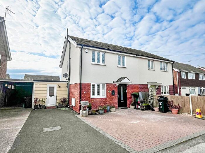 4 Bedroom Semi-Detached House For Sale In Cloes Lane, Clacton-On-Sea, Essex, CO16