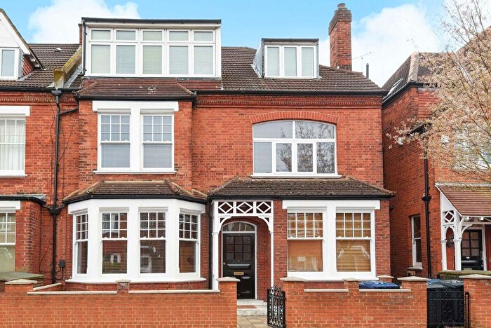 2 Bedroom Flat To Rent In Fairlawn Avenue, Chiswick, W4