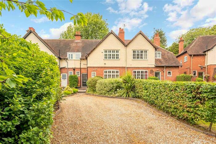 4 Bedroom Terraced House To Rent In Carless Avenue, Birmingham, B17