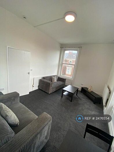 2 Bedroom Flat To Rent In Azalea Terrace North, Sunderland, SR2