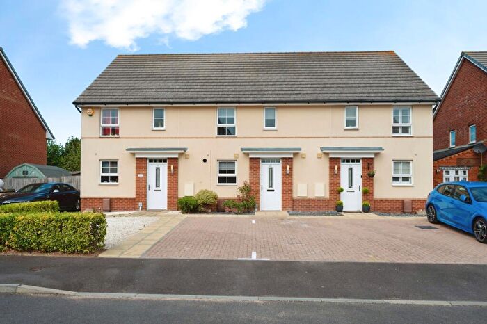 3 Bedroom Terraced House For Sale In Billy Road, Hayling Island, Hampshire, PO11