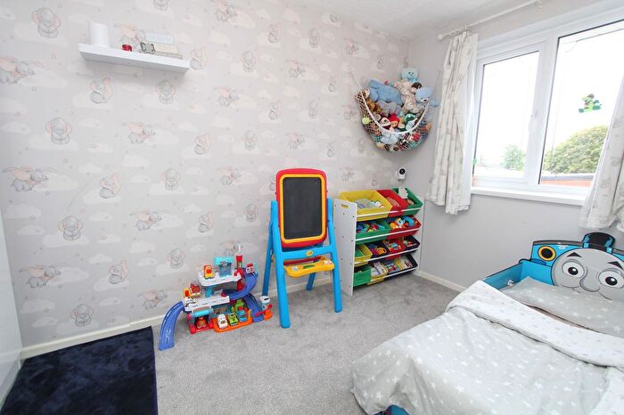 2 Bedroom Semi-Detached House For Sale In Roach Close, Brierley Hill, DY5