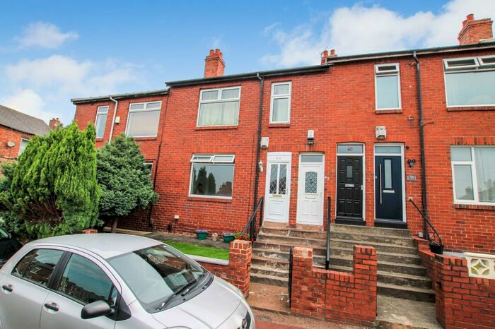 2 Bedroom Flat To Rent In St. Thomas Street, Low Fell, Gateshead, NE9