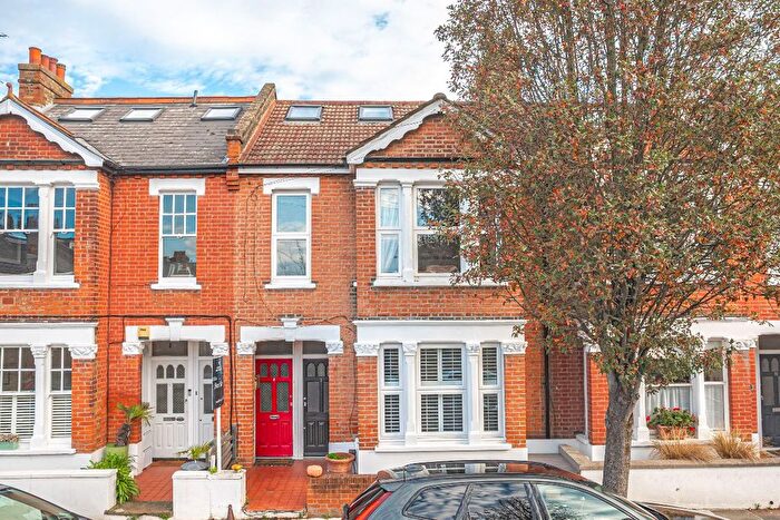2 Bedroom Maisonette For Sale In Lyric Road, Barnes, SW13