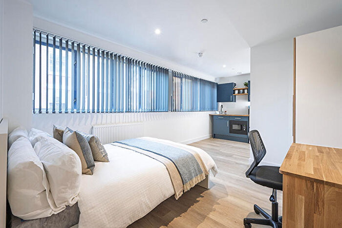 Studio To Rent In Flat, Sandfield House, Mansfield Road, Nottingham, NG1