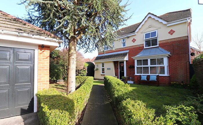 4 Bedroom Detached House For Sale In Spitfire Way, Hamble, SO31