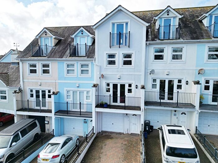 3 Bedroom Town House For Sale In Trinity Mews, Teignmouth, TQ14