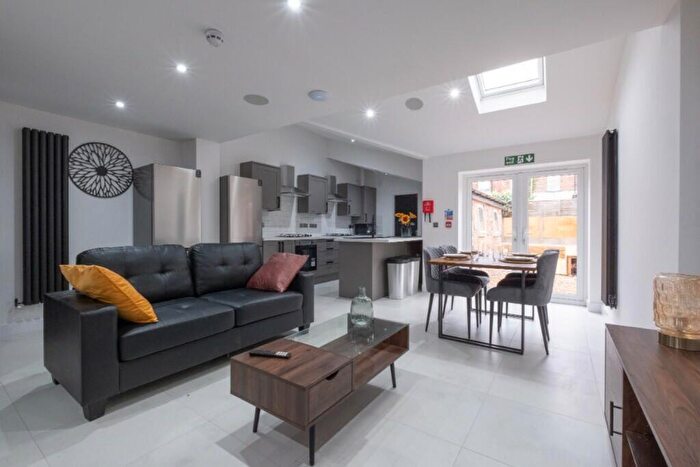 2 Bedroom House To Rent In Cheviot Street, Lincoln, LN2