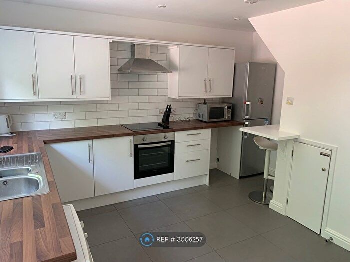 2 Bedroom End Terrace House To Rent In St. Catherines Close, Coventry, CV3