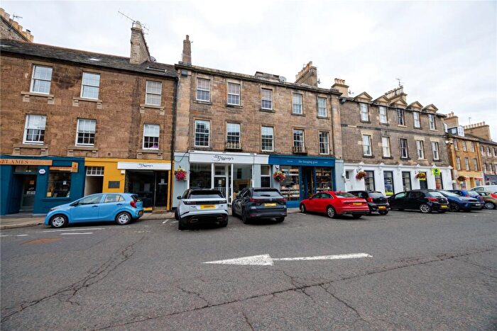 3 Bedroom Flat For Sale In High Street, Haddington, East Lothian, EH41