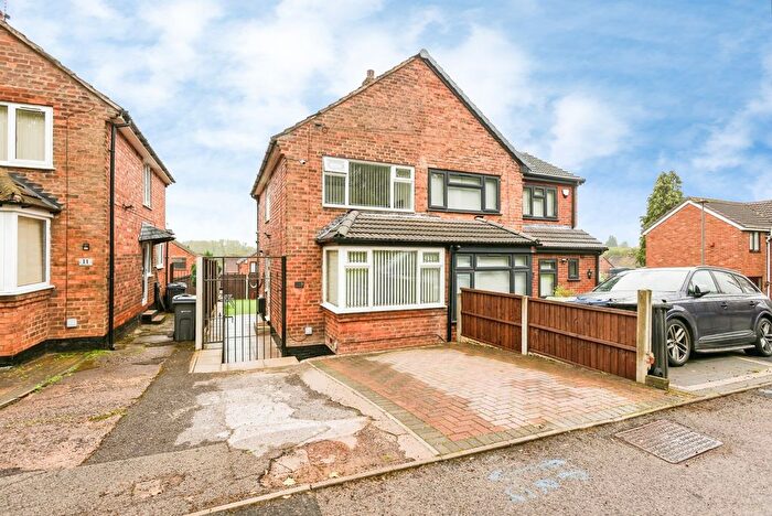 2 Bedroom Semi Detached House For Sale In Ashworth Road, Birmingham, West Midlands, B42