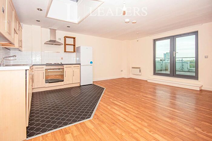 2 Bedroom Apartment To Rent In Queens Road, Coventry, CV1