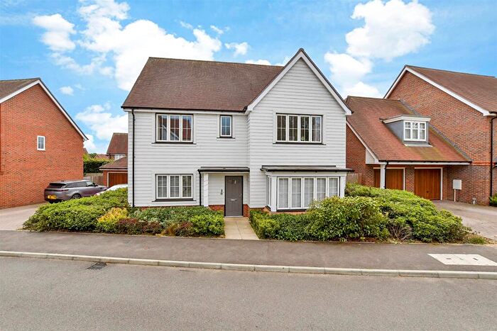 4 Bedroom Detached House For Sale In Eames View, Southwater, Horsham, West Sussex, RH13