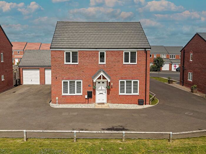 4 Bedroom Detached House For Sale In Tigers Road, Fleckney, Leicester, LE8
