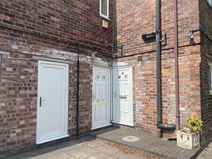 1 Bedroom Flat To Rent In Moorland Road, Stoke-On-Trent, ST6
