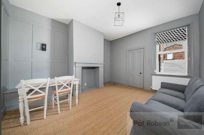 2 Bedroom Flat To Rent In King John Street, Heaton, Newcastle Upon Tyne, Tyne &amp; Wear, NE6