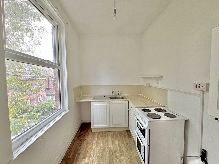1 Bedroom Studio To Rent In Clarendon Road, Manchester, M16