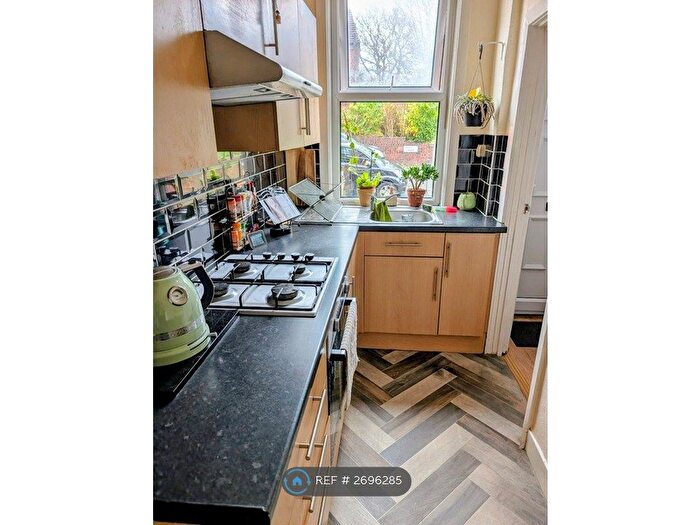 2 Bedroom Terraced House To Rent In Arley Terrace, Leeds, LS12