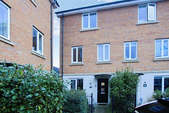 4 Bedroom House To Rent In Farrow Avenue, Hampton Vale, PE7