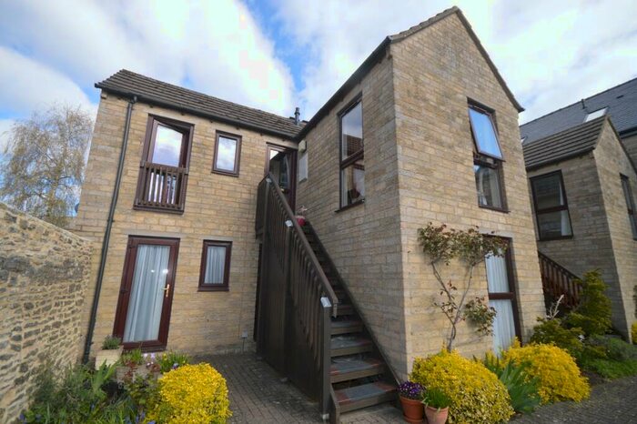 1 Bedroom Flat To Rent In The Walled Garden, GL7