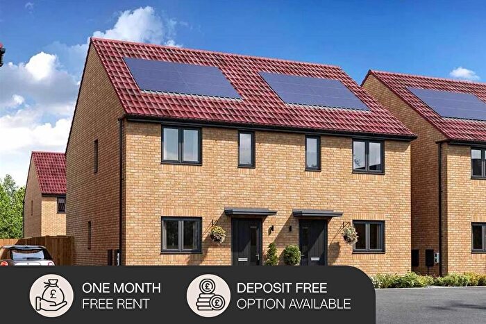 2 Bedroom Semi-Detached House To Rent In Winchman Way, Hull, HU9