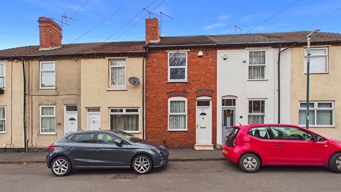 2 Bedroom Terraced House For Sale In New England, Halesowen, B62