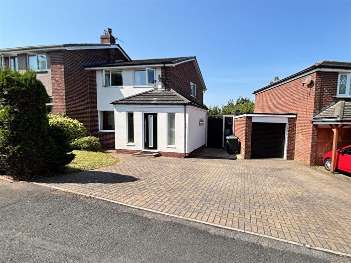 3 Bedroom Semi-Detached House For Sale In The Meadows, West Rainton, County Durham, DH4