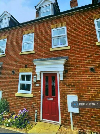 3 Bedroom Terraced House To Rent In Tennison Way, Maidstone, ME15