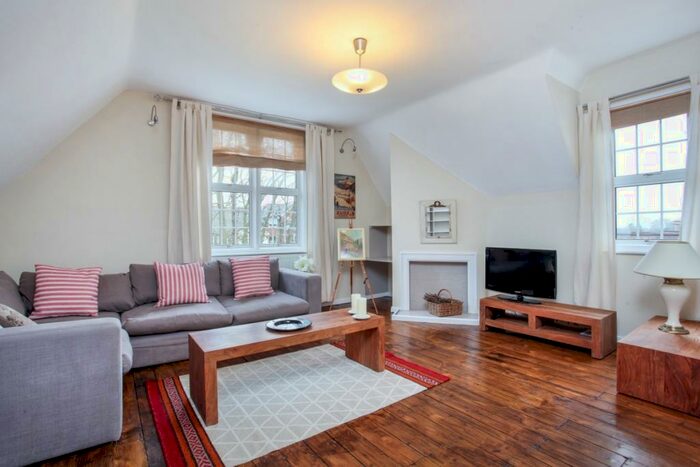 1 Bedroom Flat To Rent In Alma Road Windsor, SL4