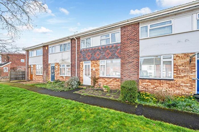 3 Bedroom Terraced House For Sale In Vigo Road, Andover, SP10