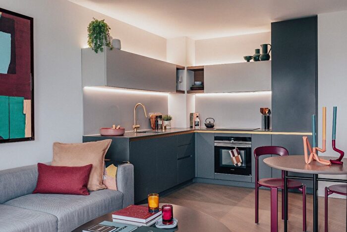 1 Bedroom Flat For Sale In Greenwich Peninsula, River Way, SE10
