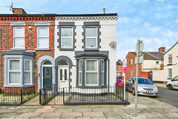 3 Bedroom Terraced House For Sale In Isaac Street, Liverpool, L8