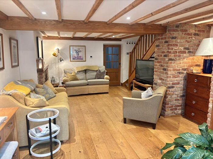 2 Bedroom Character Property To Rent In The Street, Poynings, BN45