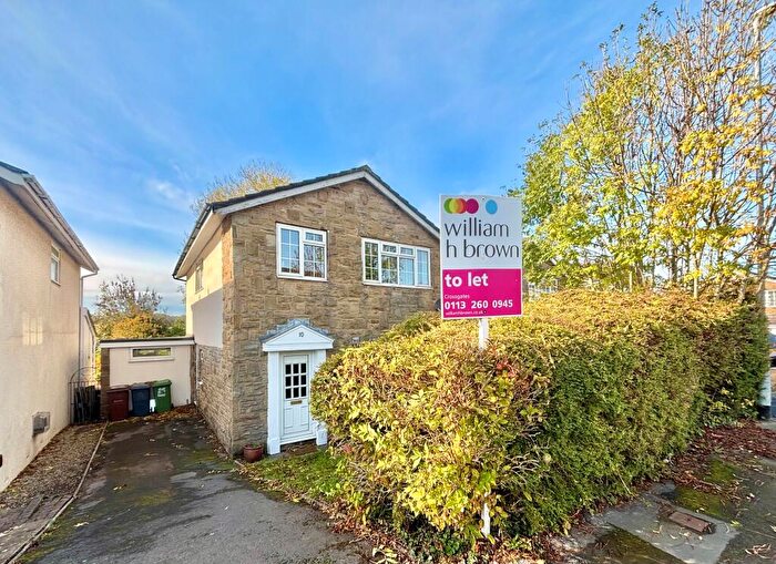 4 Bedroom House To Rent In St. Johns Close, Aberford, Leeds, LS25