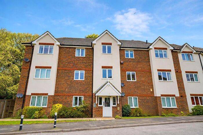 2 Bedroom Flat For Sale In Welton Rise, St. Leonards-On-Sea, TN37
