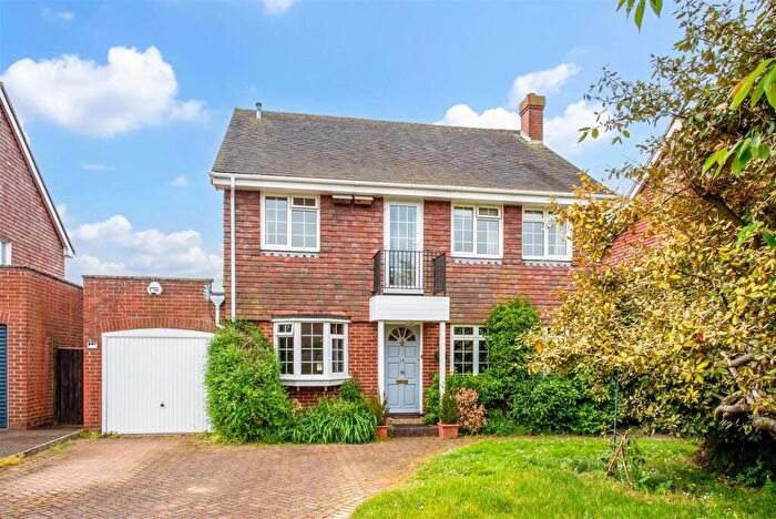 4 Bedroom Detached House For Sale In The Meadows, Walberton, BN18