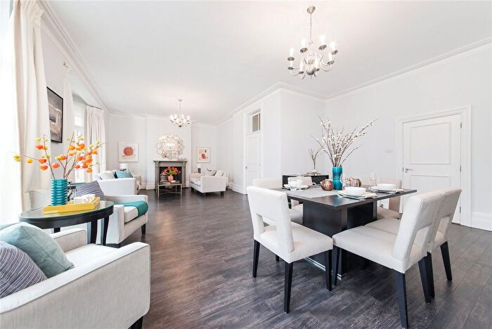 4 Bedroom Flat To Rent In Gloucester Road, South Kensington, SW7